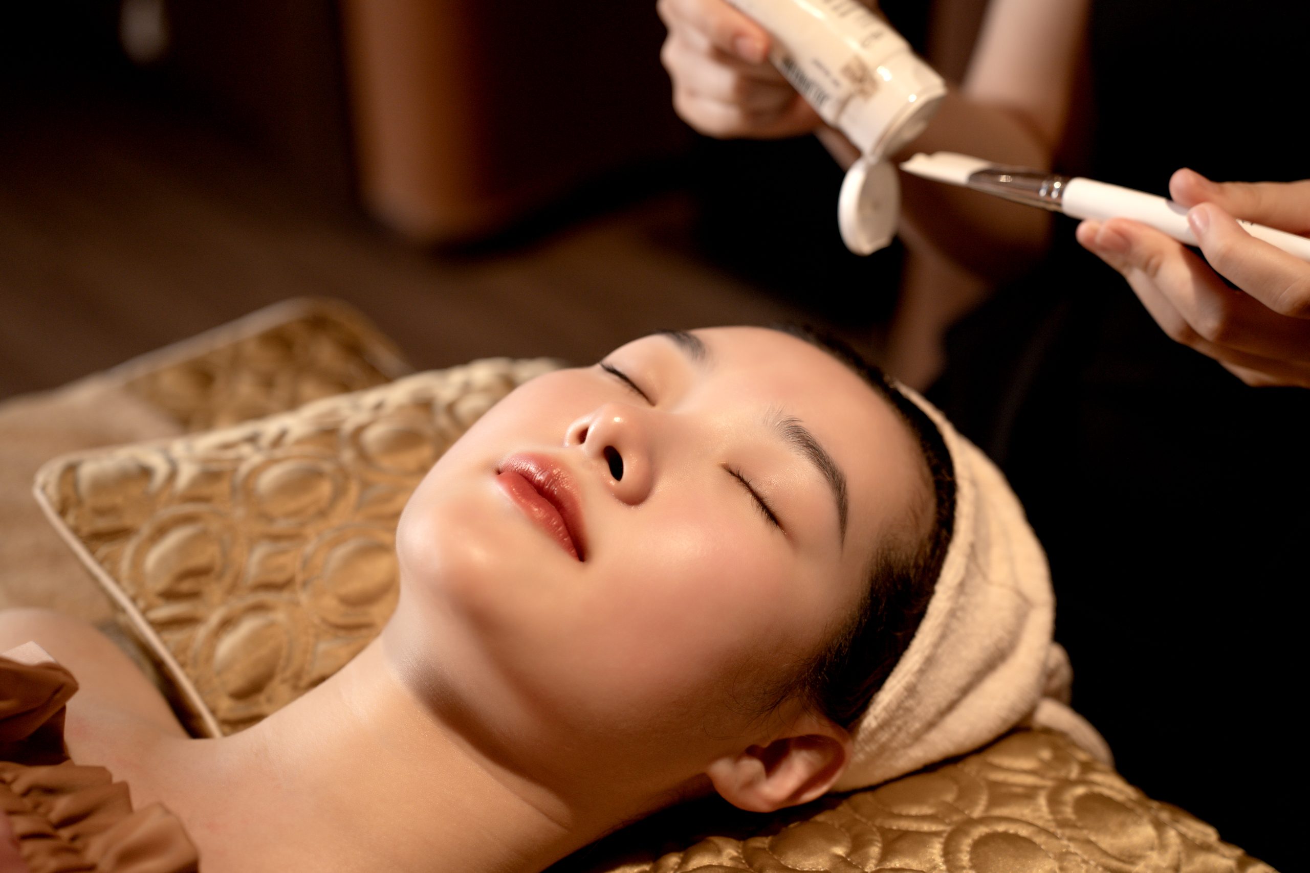 CHĂM SÓC DA PLUMERIA HARMONY RF PLUS - 80 phút -10 buổi